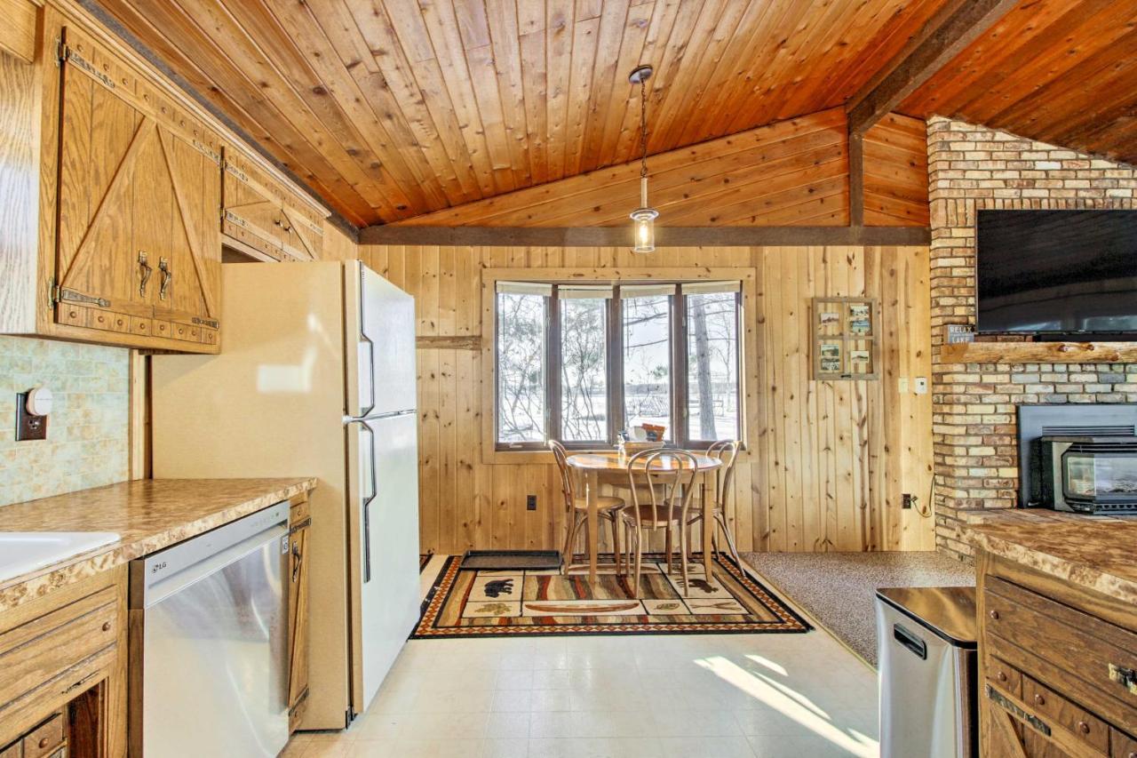 Pelican Lake Getaway On Stunning Peninsula! Pequot Lakes Exterior photo